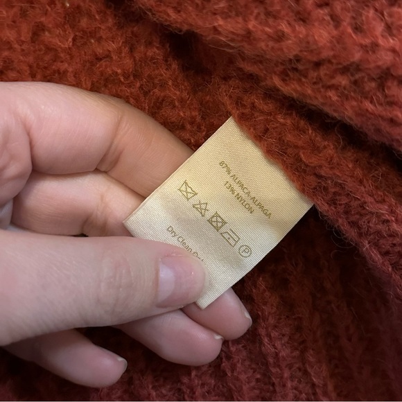 Free people size medium red burgundy alpaca nylon blend cardigan with pockets - Picture 7 of 8